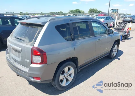 2014 Jeep Compass Latitude из США, поврежденный, VIN 1C4NJDEB9ED622049